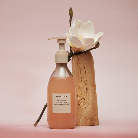 Aromatica Mellowness Oil-In Body Wash Magnolia & Sandalwood 290ml