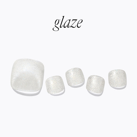 Dashing Diva Glaze Pedicure Glint Milky Way