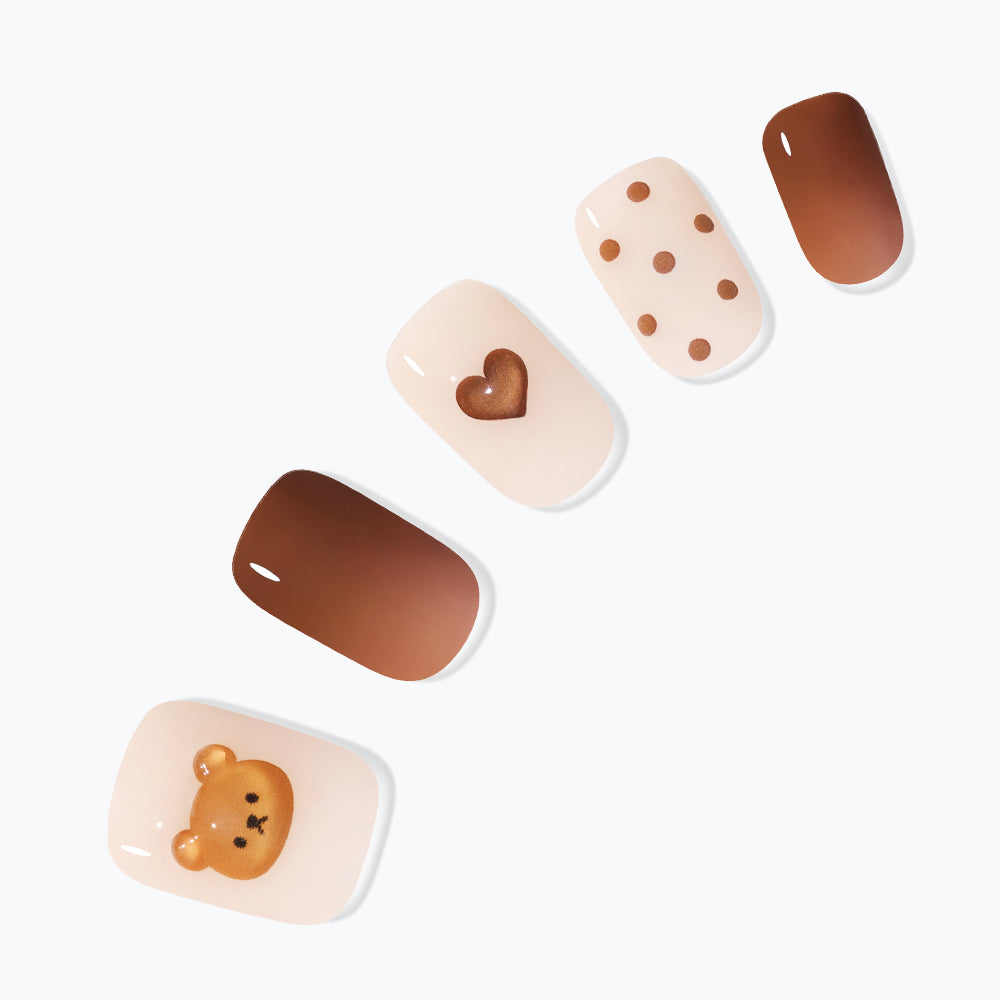 Dashing Diva Magic Press Mocha Bear (Regular Round) Nail Tips