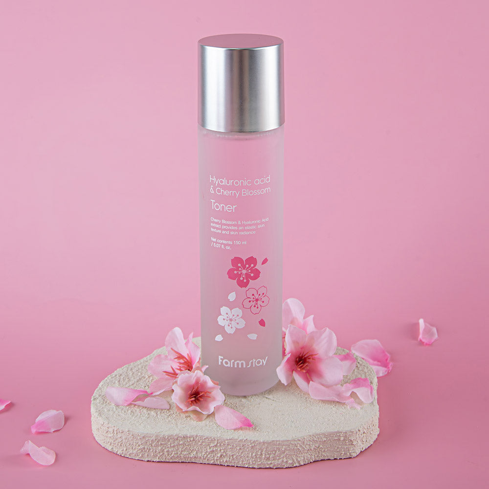 Farmstay Hyaluronic & Cherry Blossom Toner 150ml