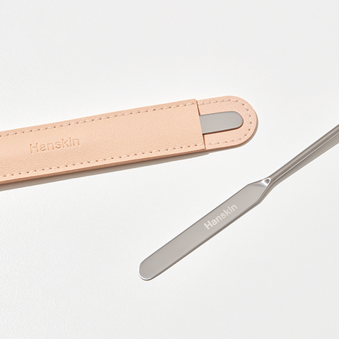 Hanskin Nudi Scene Makeup Spatula (160mm x 10mm)