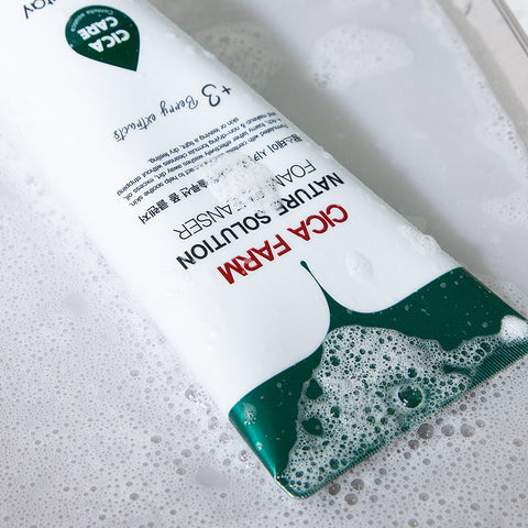 Farmstay Cica Farm Nature Solution Foam Cleanser 180ml