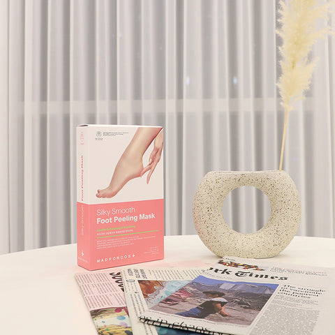 Madforcos Silky Smooth Foot Peeling Mask Pack (8 Sheets)