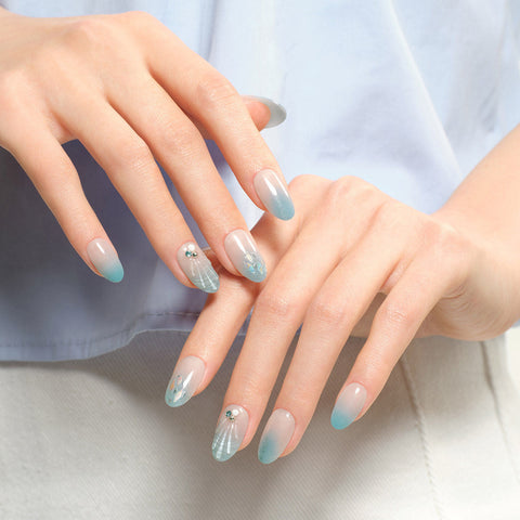 Dashing Diva Magic Press Blue Shell (Almond) Nail Tips