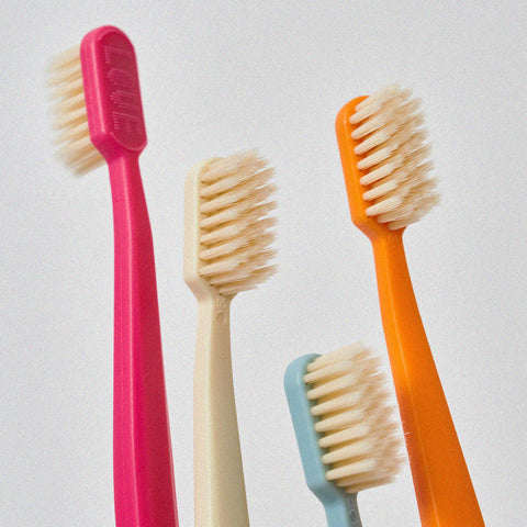 Hetras Premium Soft Dual-Filament Toothbrushes - 21 Pack with Tongue Cleaner & Brush Caps