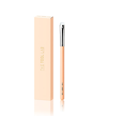 The Tool Lab 205 Small Eyeshadow Brush (Ice Merge)