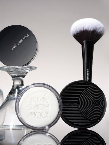 JUNG SAEM MOOL Masterclass Brush Cleaner Set (Cleansing Soap + Cleansing Pad)