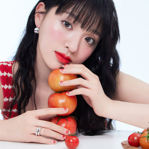 Dashing Diva Magic Press Mini Tomato (Regular Round) Nail Tips