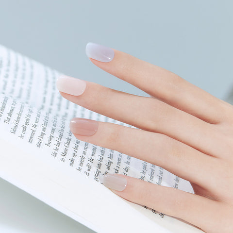 Dashing Diva Magic Press Mute (Regular Round) Nail Tips