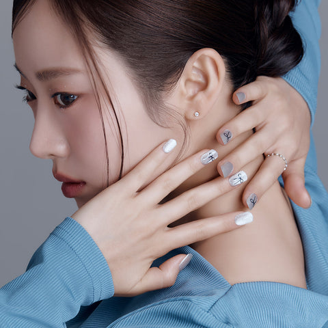 Dashing Diva Magic Press Ribbon Core (Regular Round) Nail Tips