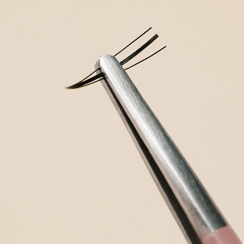 Mude Lash Tweezer