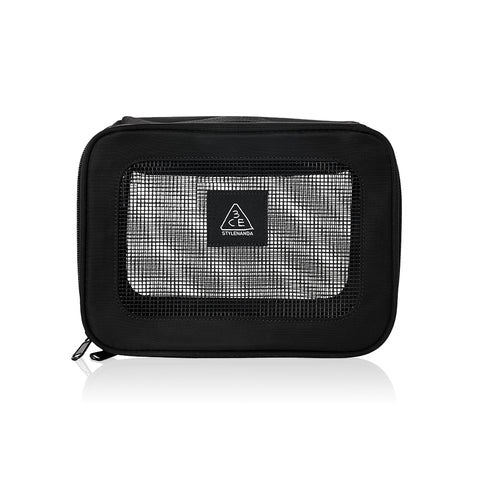 3CE To Go Pouch 22.5 x 16 x 8.5 cm