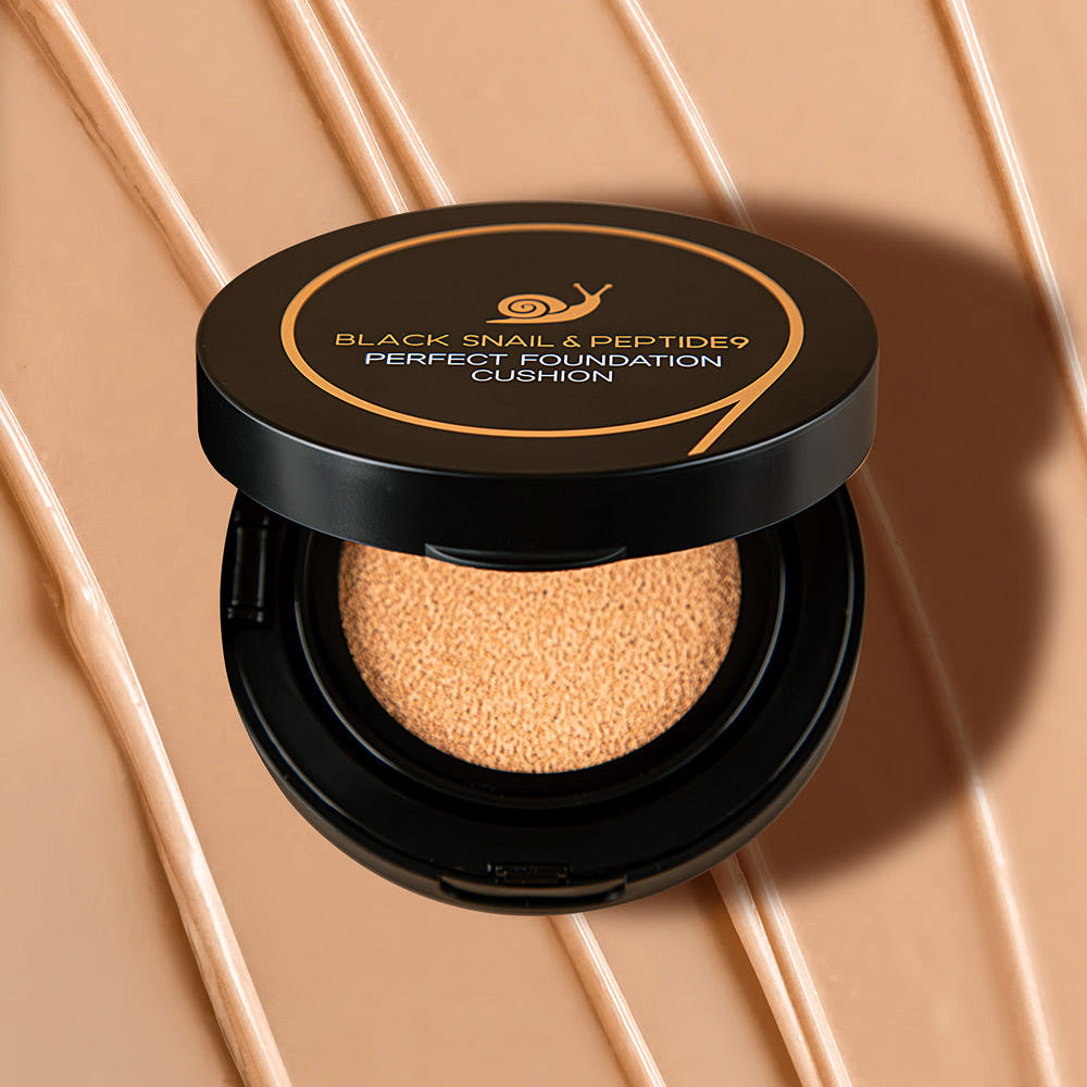 Farmstay Black Snail & Peptide9 Perfect Foundation Cushion 15g