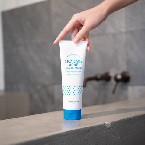 Someblossom Low-Irritation Cica Care Salicylic BHA Foam Cleanser 250ml