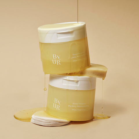 BYUR Vita-Giving Keep Radiance Brightening Vitamin Toner Pads 70 Pads
