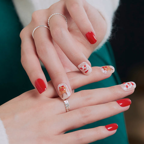 Dashing Diva Magic Press Joyful Christmas (Regular Round) Nail Tips