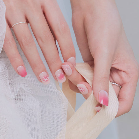 Dashing Diva Magic Press Pinky Ribbon (Regular Round) Nail Tips