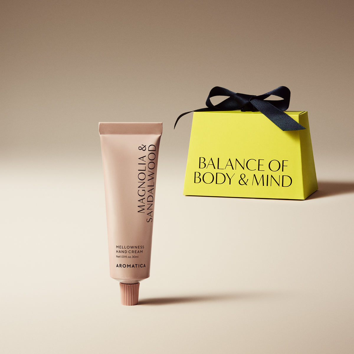 Aromatica Mellowness Hand Cream Magnolia & Sandalwood 30ml