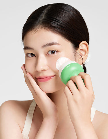 Fully Pore Deep Cleansing Brush