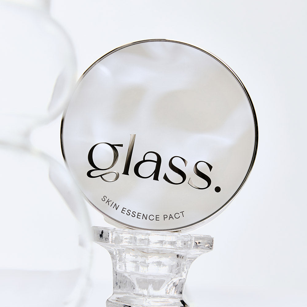 AGE20'S Glass Skin Essence Pact Glow 12.5g (Full + Refill + 5 Puffs)