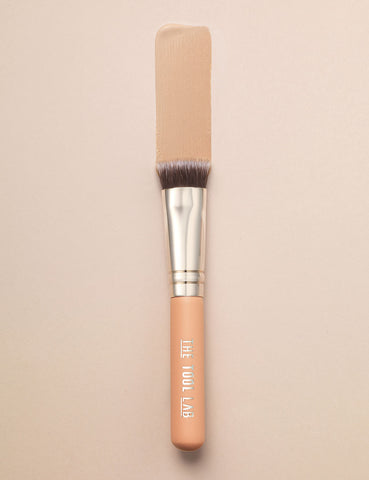 The Tool Lab Skin Fit Conceal Duo Concealer Brush Set (1 Brush 4 Finger Puffs Mini Soap & Case)
