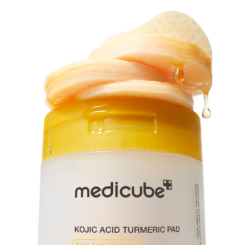 Medicube Kojic Acid Turmeric Vita Brightening Toning Toner Pads 70P (2 pack)