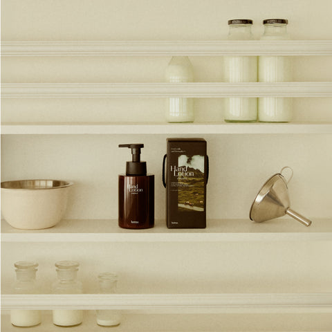 Hetras Perfume Essence Hand Lotion 515ml