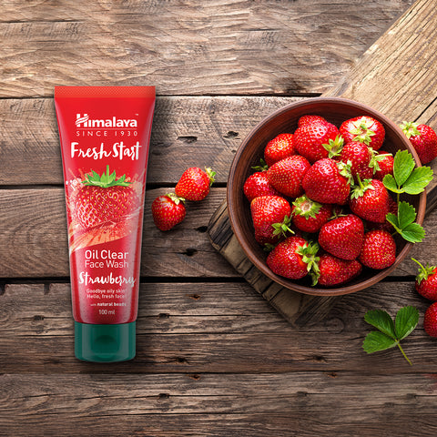 Himalaya FreshStart Face Wash Gel Strawberry 100ml