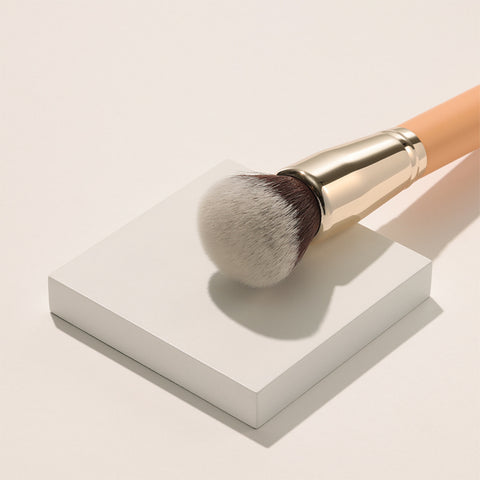 The Tool Lab 106 Full Flawless & Coverage Foundation Brush
