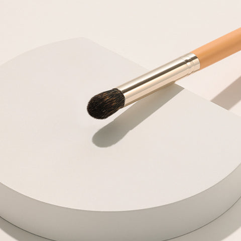 The Tool Lab 213 Eyeshadow Blending Makeup Brush