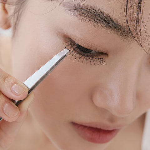 The Tool Lab 1054 Air Pick Tweezer Wrist-Friendly Eyelash Tweezer (1 pc)