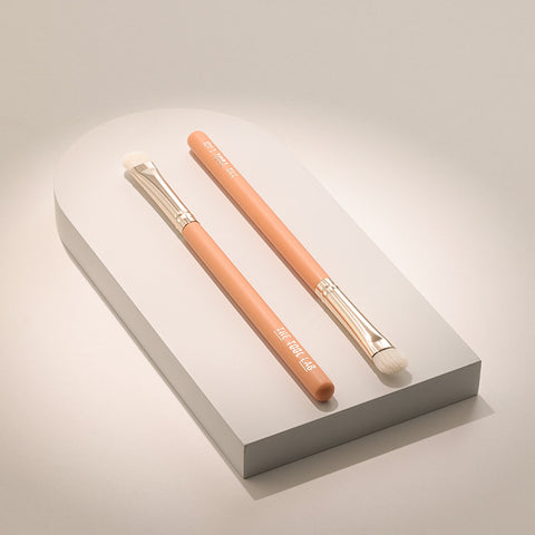 The Tool Lab 203 Point Eyeshadow Makeup Brush