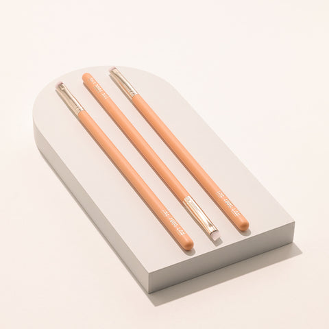 The Tool Lab 217 Triangle Zone Eyeliner & Brow Brush