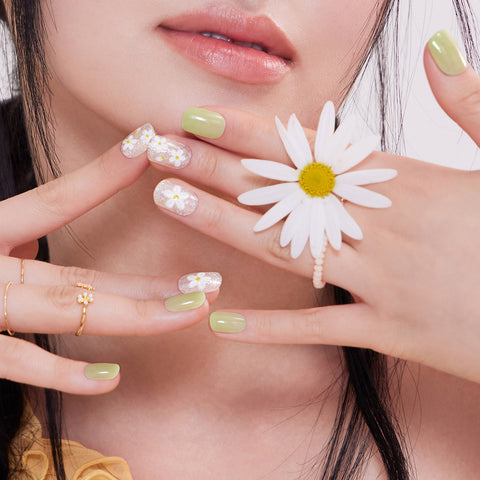 Dashing Diva Magic Press Flowering (Regular Round) Nail Tips