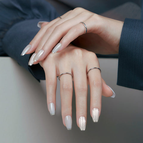 Dashing Diva Magic Press Glass Gray (Coffin) Nail Tips