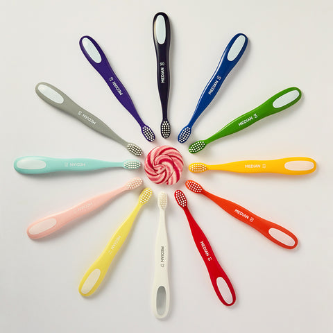 Median Kids 365DAYS STEP2 Toothbrush 12-Pack
