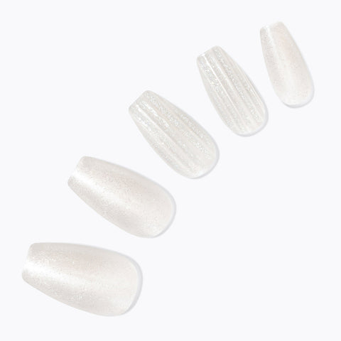 Dashing Diva Magic Press Glass White (Coffin) Nail Tips