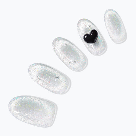 Dashing Diva Magic Press Heart Shade (Almond) Nail Tips