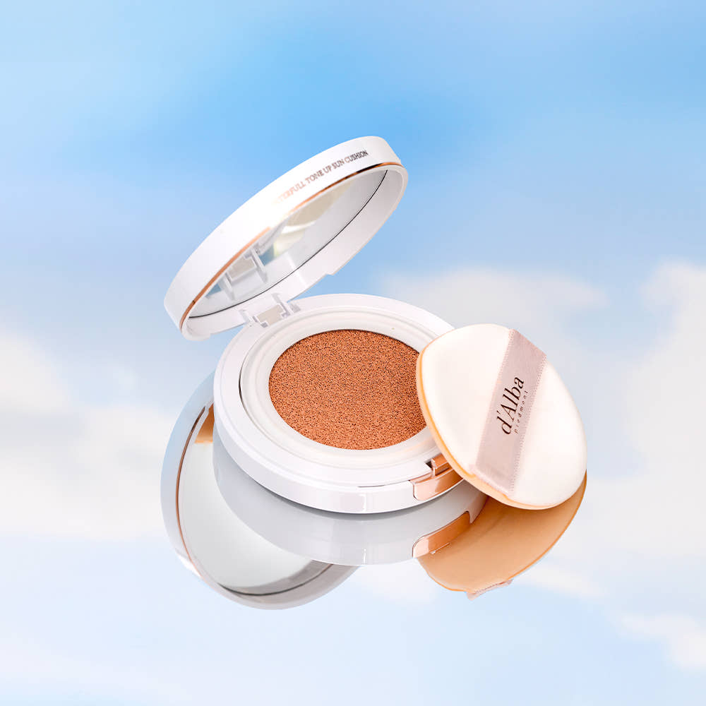d'Alba Waterfull Tone Up Sun Cushion 15g