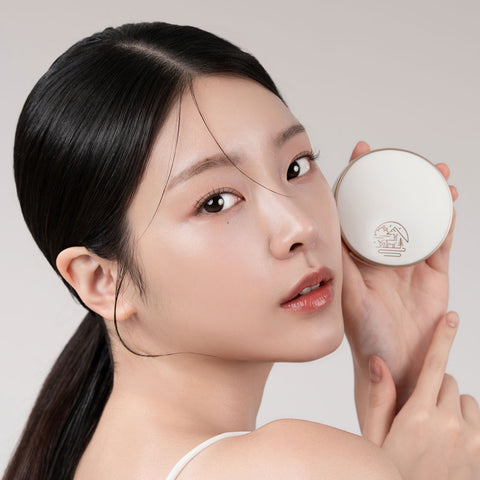 Beaudiani Hydrating Glow Cover Cushion Foundation Set SPF50+ (Main + Refill)