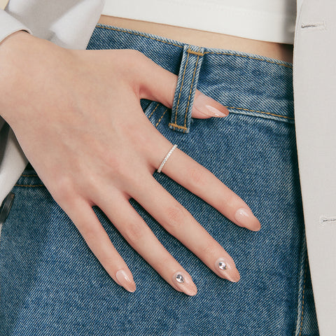Dashing Diva Magic Press Attention Brown (Almond) Nail Tips