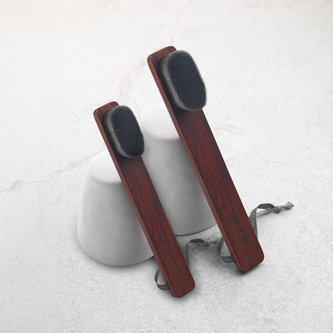 The Tool Lab 701s/701/702 Pore Cleansing Brush (Holder + 20ml Cleanser Included)