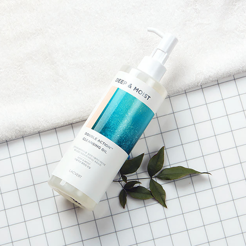LACVERT Deep & Moist Cleansing Tissues