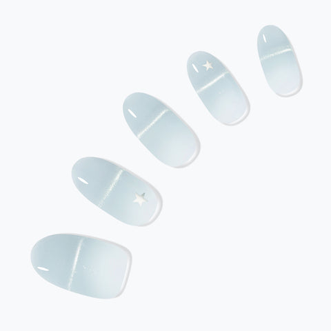 Dashing Diva Magic Press Cloud Ray (Almond) Nail Tips