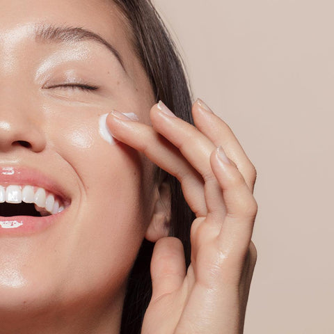 Soonsu Beauty Bifida Biome Concentrate Eye Cream application use