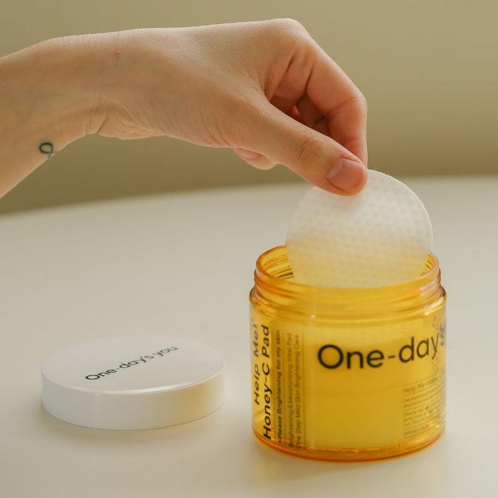 Soonsu Beauty Help Me! Honey-C Pad 60pads texture close-up