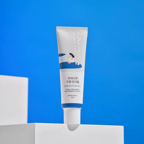 Soonsu Beauty Birch Juice Moisturizing Sunscreen SPF50 texture close-up