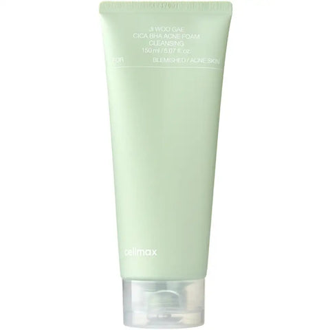 Tube of cleanser with 'cellmax' branding on a white background