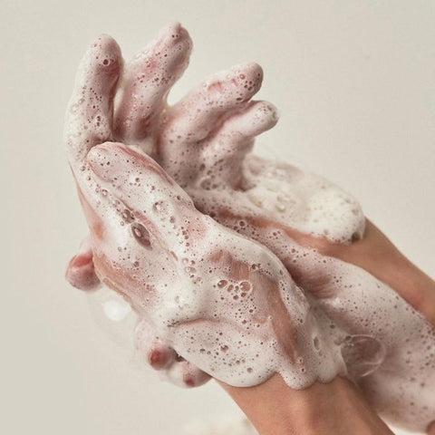 Soonsu Beauty Heartleaf Succinic Moisture Cleansing Foam side view