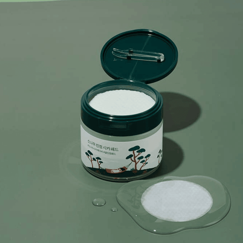 Soonsu Beauty Pine Calming Cica Pad texture close-up